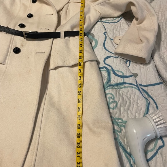 Victorias Secret coat - Picture 5 of 9